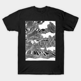 Clouds - chalkboard, hand drawn, pattern T-Shirt